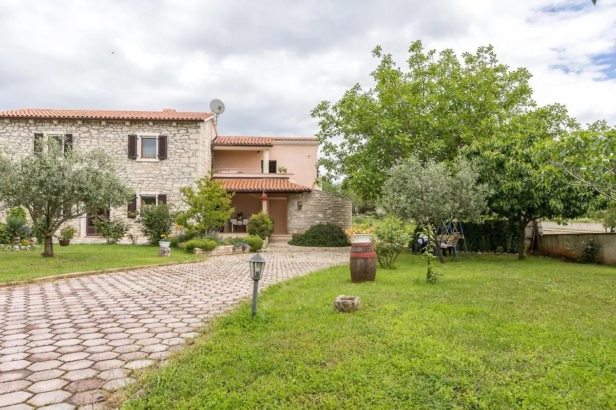 Apartment Percan Krnica Croatie